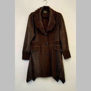 Beautiful coat sweater purchased in Ireland perfect for any season